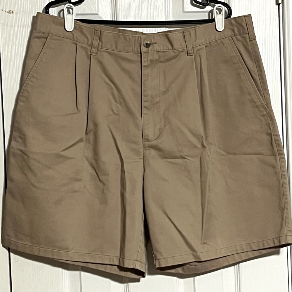 Premier Men's Khaki Flat Front Shorts